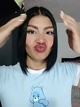 Snapshot of Kylie_brazt chatting on 21, 7, 2026 Kylie brazt online show from 21, 7, 2026