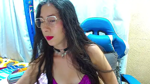 Gia leinn online show from 19, 12, 2025