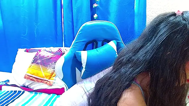 Gia leinn online show from 5, 7, 2026