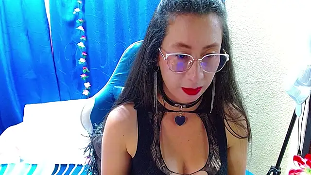 Gia leinn online show from 28, 4, 2026