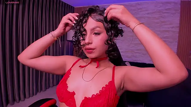 hannah thomson  online show from 1, 10, 2025