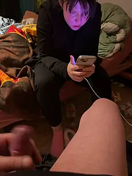 Tightassslut18 online show from 1, 3, 2025