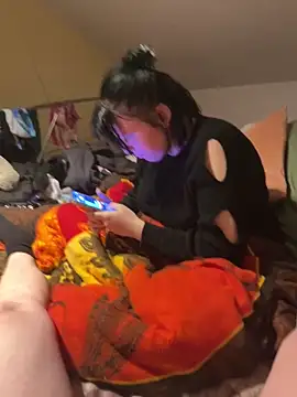 Tightassslut18 online show from 9, 3, 2025