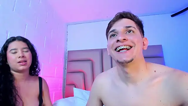 BonnieeAndClyde online show from 24, 9, 2025