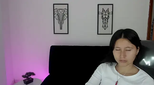 xoxo kiitty online show from 1, 3, 2025