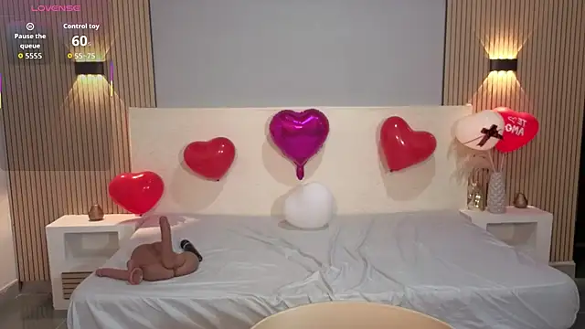 ChloeMoon9 online show from 14, 2, 2026