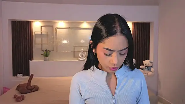 ChloeMoon9 online show from 27, 10, 2025