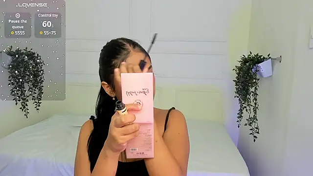 ChloeMoon9 online show from 3, 3, 2025