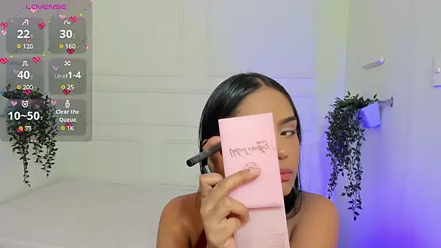 ChloeMoon9 online show from 16, 3, 2025