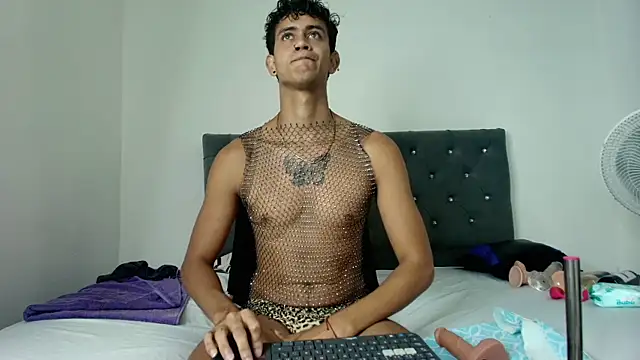 Maximiliano  Fire online show from 7, 2, 2026