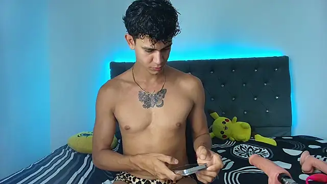 Maximiliano  Fire online show from 3, 10, 2025