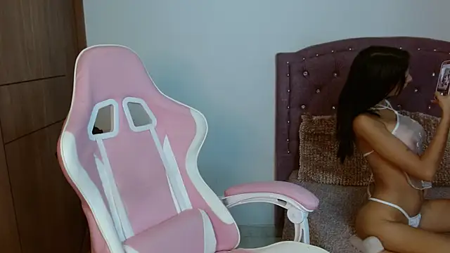 skinny hailey1 online show from 12, 3, 2025