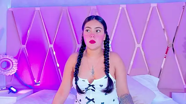 Emily Black1 online show from 26, 5, 2026