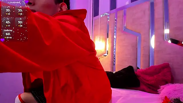 ValentinoMoreti online show from 21, 3, 2025