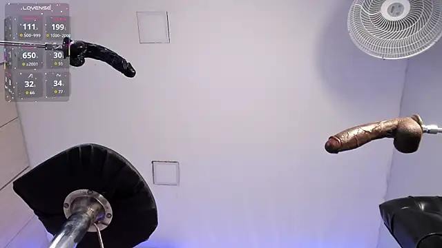 ValentinoMoreti online show from 3, 10, 2025