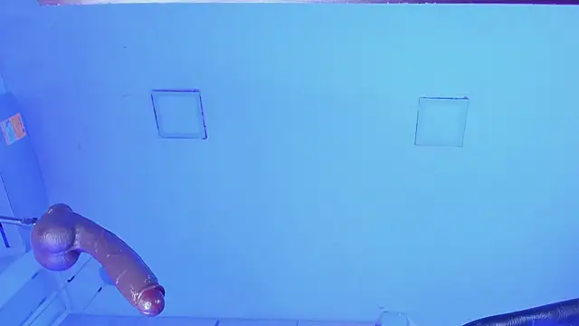 ValentinoMoreti online show from 23, 11, 2025