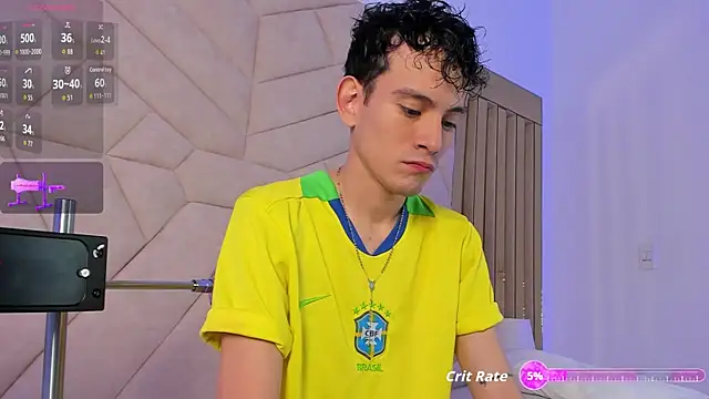 ValentinoMoreti online show from 23, 9, 2025