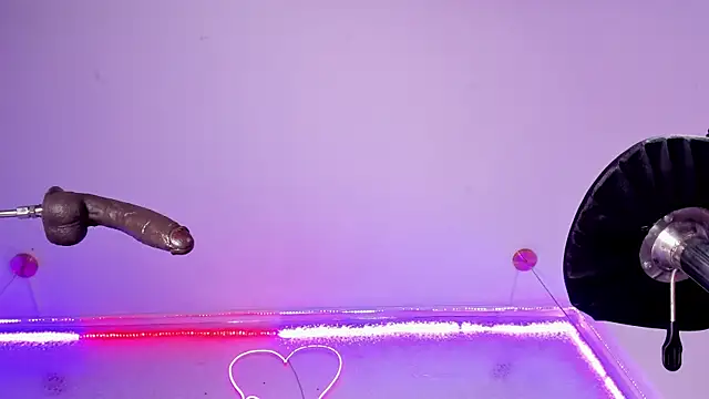 ValentinoMoreti online show from 25, 10, 2025