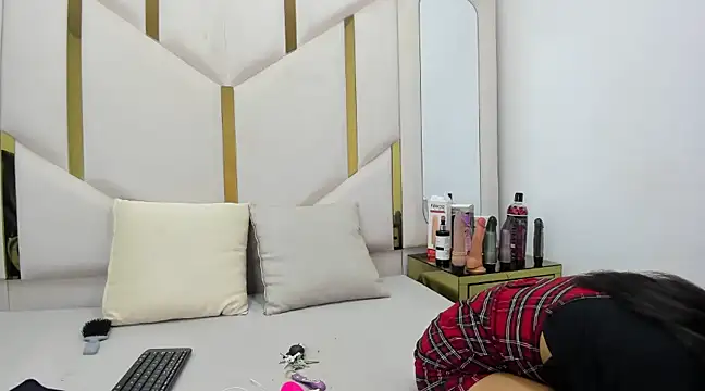 Kendall 6669 online show from 28, 2, 2025