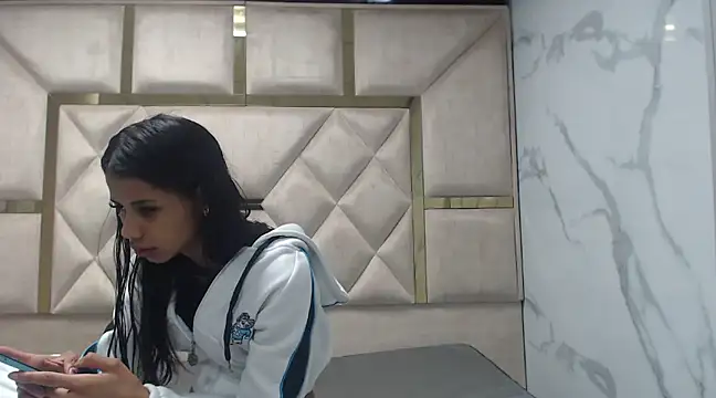 Kendall 6669 online show from 19, 3, 2025