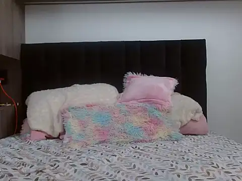  luna 777 online show from 6, 11, 2025