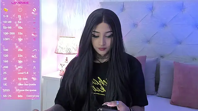 goth tasha online show from 24, 4, 2026