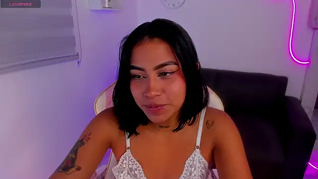 Ivyy Moon  online show from 11, 9, 2025