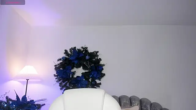 Ivyy Moon  online show from 17, 12, 2025