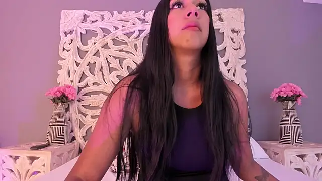 AnnieGibbyns online show from 6, 4, 2026