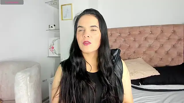 Snapshot of laura_hotties chatting on 11, 7, 2026 laura hotties online show from 11, 7, 2026