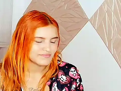 ZaraRousse online show from 11, 1, 2026