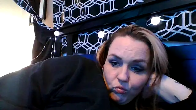 RubyRose33 online show from 19, 3, 2026
