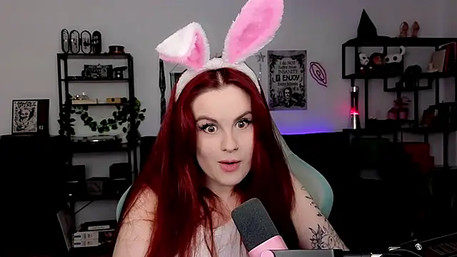 Della Ideal online show from 5, 4, 2026