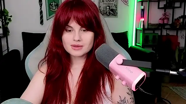 Snapshot of Della_Ideal chatting on 3, 5, 2026 Della Ideal online show from 3, 5, 2026