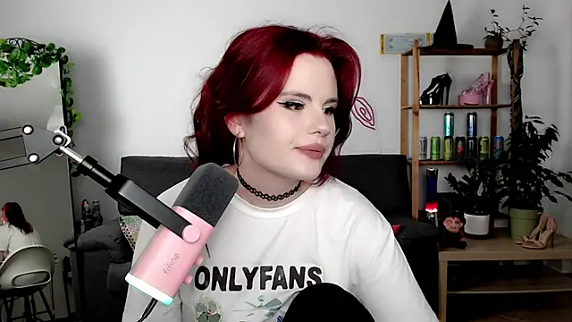 Della Ideal online show from 20, 9, 2025