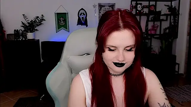 Della Ideal online show from 25, 2, 2026