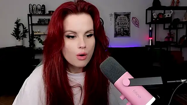 Della Ideal online show from 31, 3, 2026