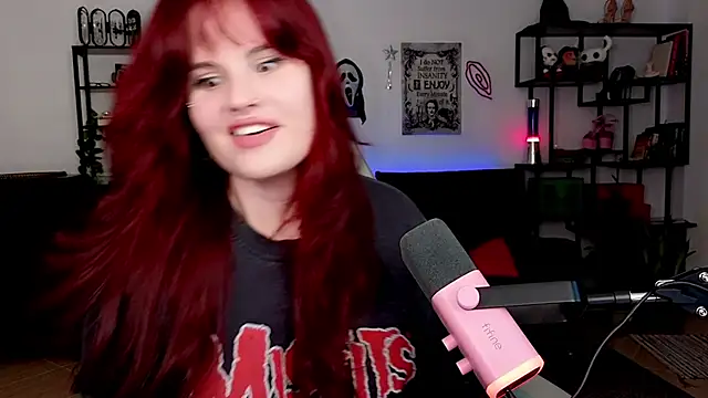 Della Ideal online show from 11, 4, 2026