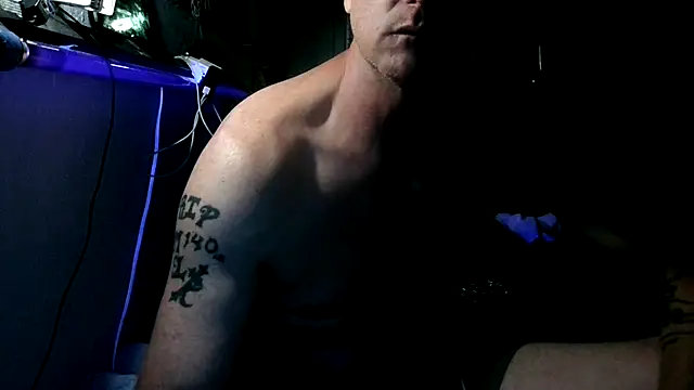 Snapshot of PornStro921 chatting on 27, 10, 2025 PornStro921 online show from 27, 10, 2025