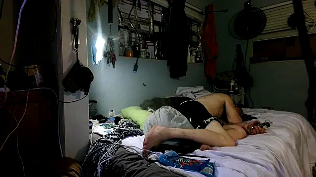 Snapshot of PornStro921 chatting on 10, 10, 2025 PornStro921 online show from 10, 10, 2025