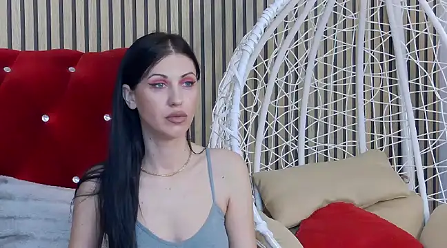 Snapshot of AllisonRay chatting on 28, 2, 2025 AllisonRay online show from 28, 2, 2025