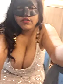 Snapshot of Mazzakiinn chatting on 24, 5, 2026 Mazzakiinn online show from 24, 5, 2026