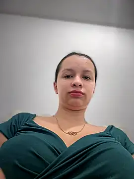 Snapshot of Soy_Sara7 chatting on 6, 10, 2025 Soy Sara7 online show from 6, 10, 2025