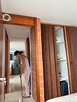 Snapshot of Soy_Sara7 chatting on 29, 10, 2025 Soy Sara7 online show from 29, 10, 2025