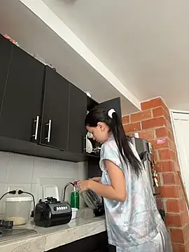 Snapshot of Soy_Sara7 chatting on 5, 12, 2025 Soy Sara7 online show from 5, 12, 2025