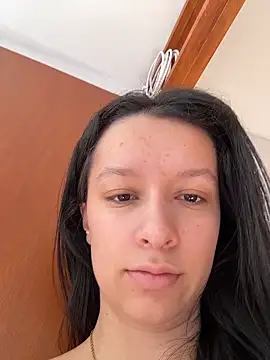 Snapshot of Soy_Sara7 chatting on 17, 12, 2025 Soy Sara7 online show from 17, 12, 2025