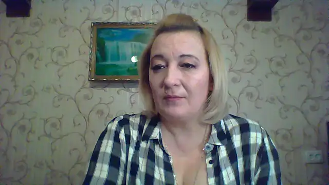 ArielXLoveresss online show from 7, 3, 2025