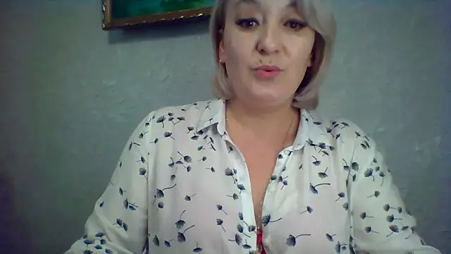 ArielXLoveresss online show from 7, 11, 2025