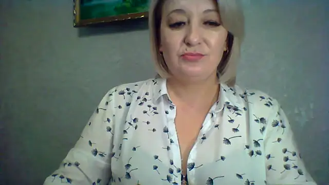 ArielXLoveresss online show from 30, 11, 2025