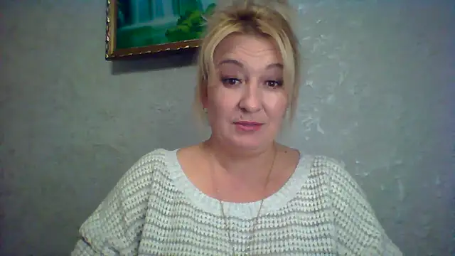 ArielXLoveresss online show from 11, 10, 2025